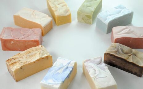 6 Best Soaps for Oily Skin Available in India
