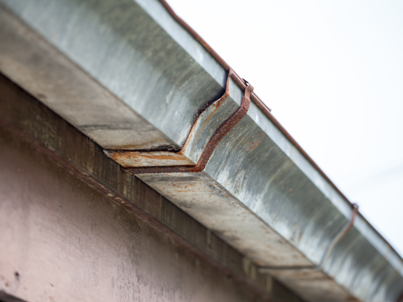 Gutter Rusting