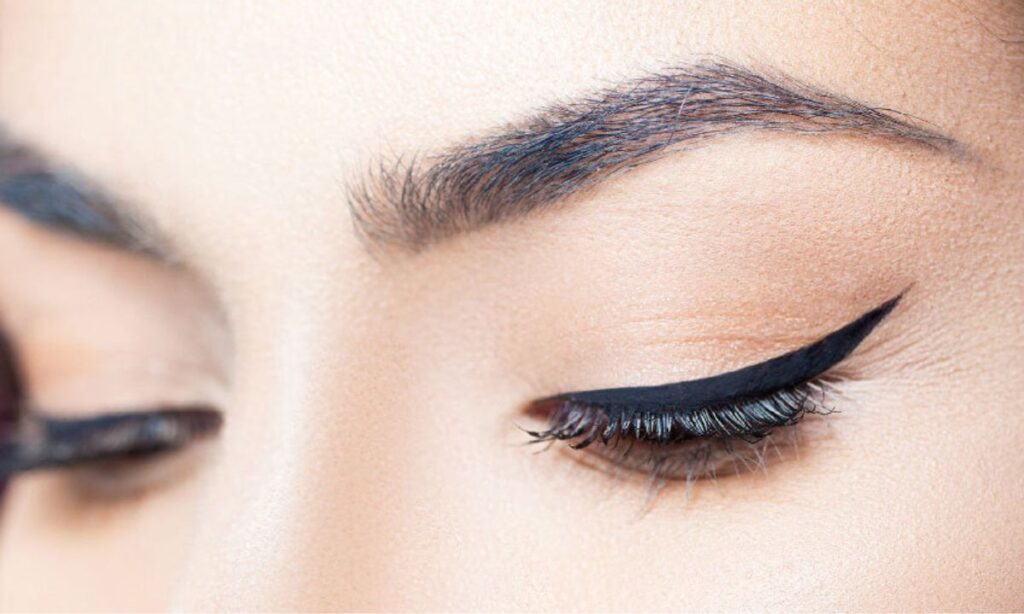 Choosing the Right Eyeliner for Your Lifestyle